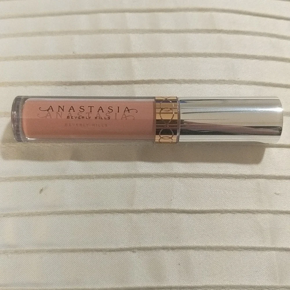 NWT Liquid Lipstick